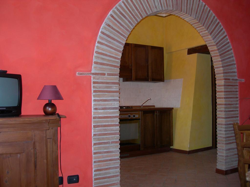 Vila Societa Agricola F.Lli Angelucci Cannara Exteriér fotografie
